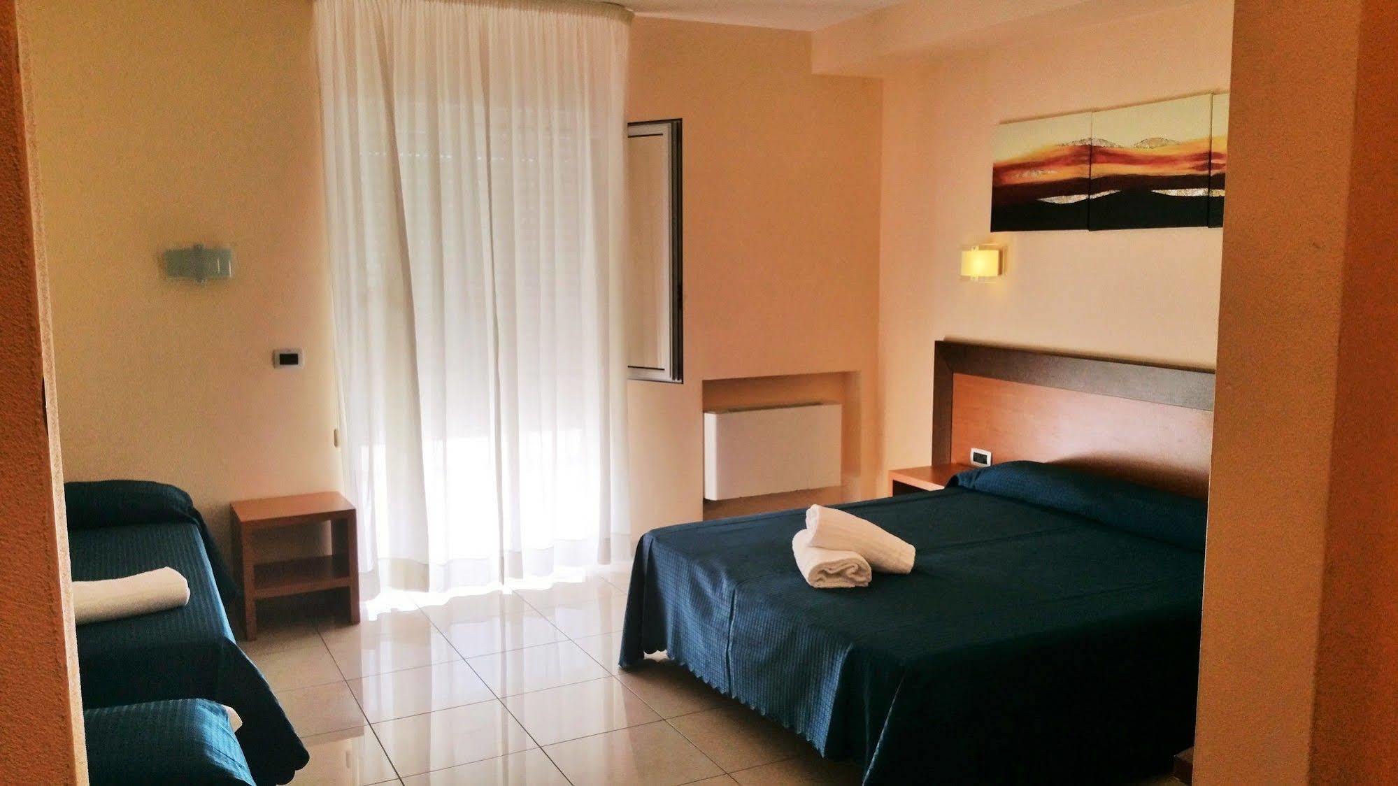 Hotel Club Koine Otranto Ngoại thất bức ảnh